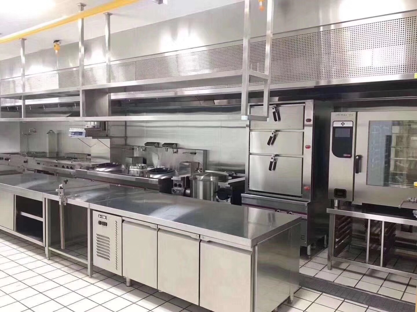 深圳大型外卖食堂厨房工程设计_公司工厂员工食堂厨房设备安装报价