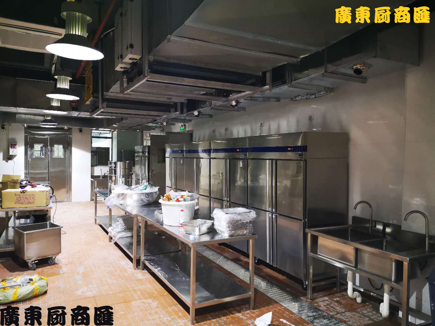 广东外卖商用厨房共享厨房工程设计以及大型厨具设备采购方案选择？